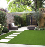 artificial-grass-garden